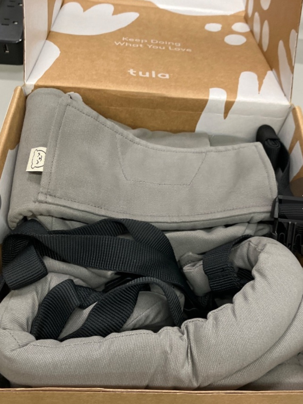 NIB Tula Free-to-Grow Breathable Mesh Adjustable Carrier in Gray - Picture 2 of 3